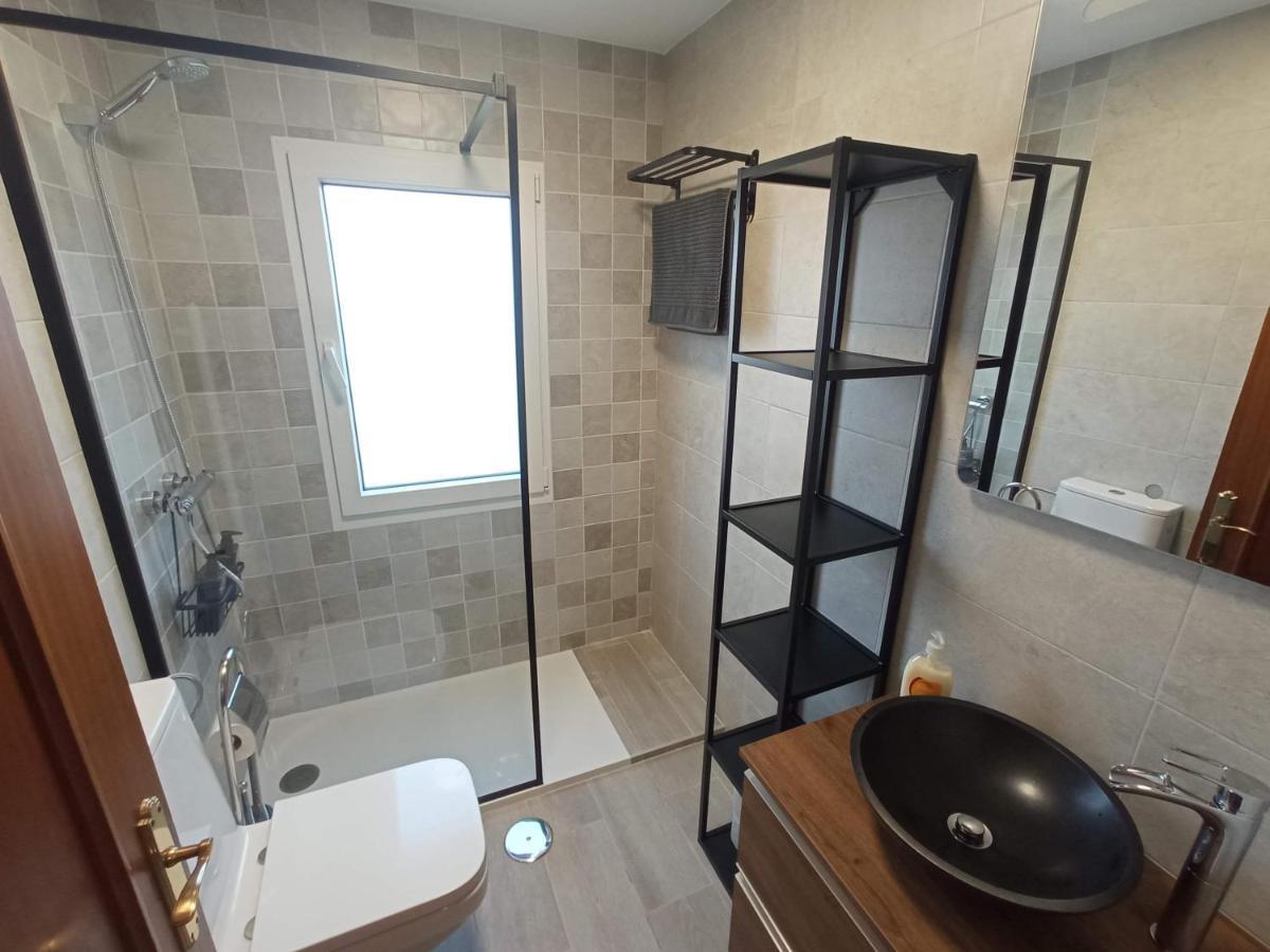 Piso Aviles Centro Parque Ferrera Ngoại thất bức ảnh