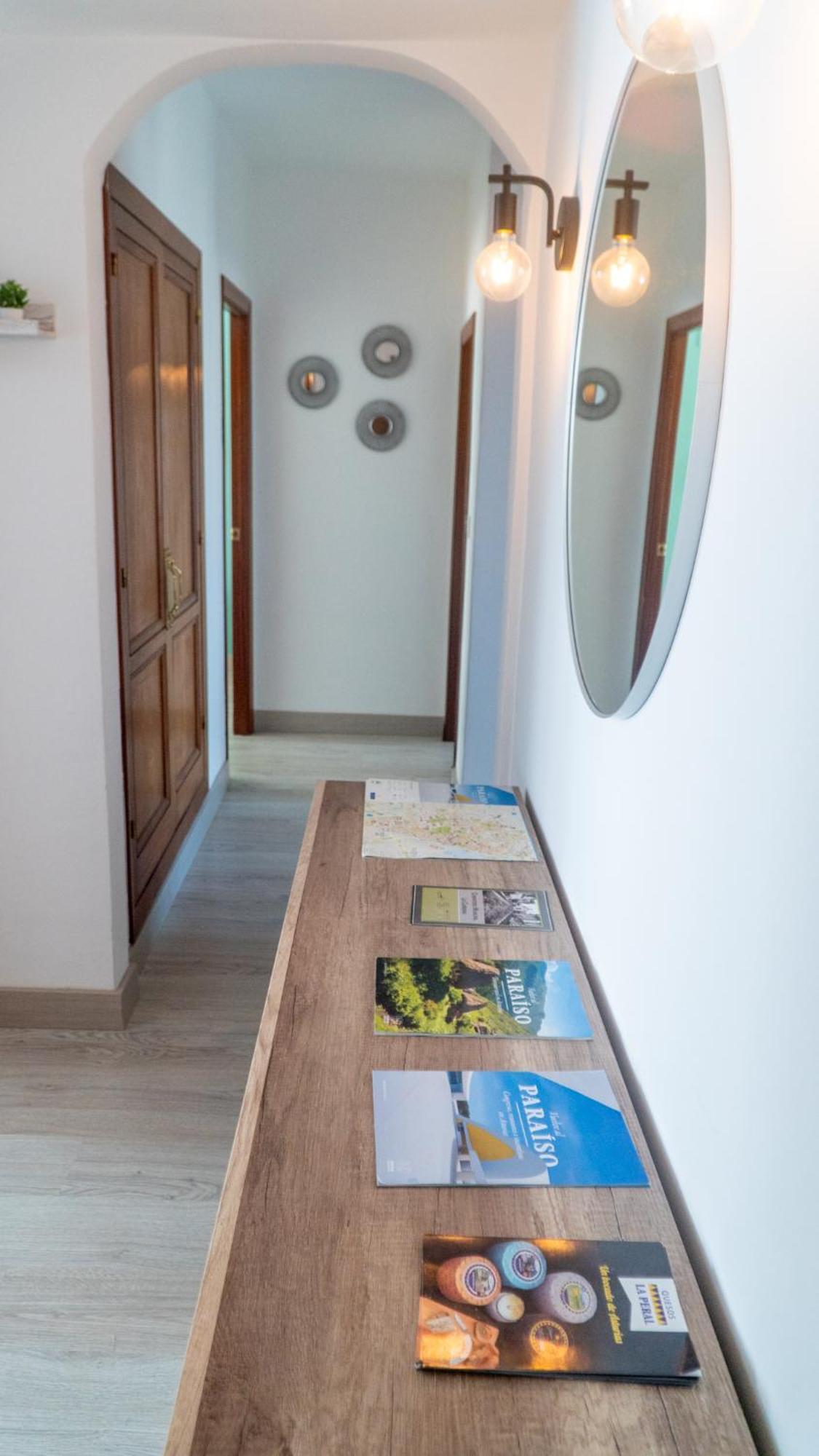 Piso Aviles Centro Parque Ferrera Ngoại thất bức ảnh