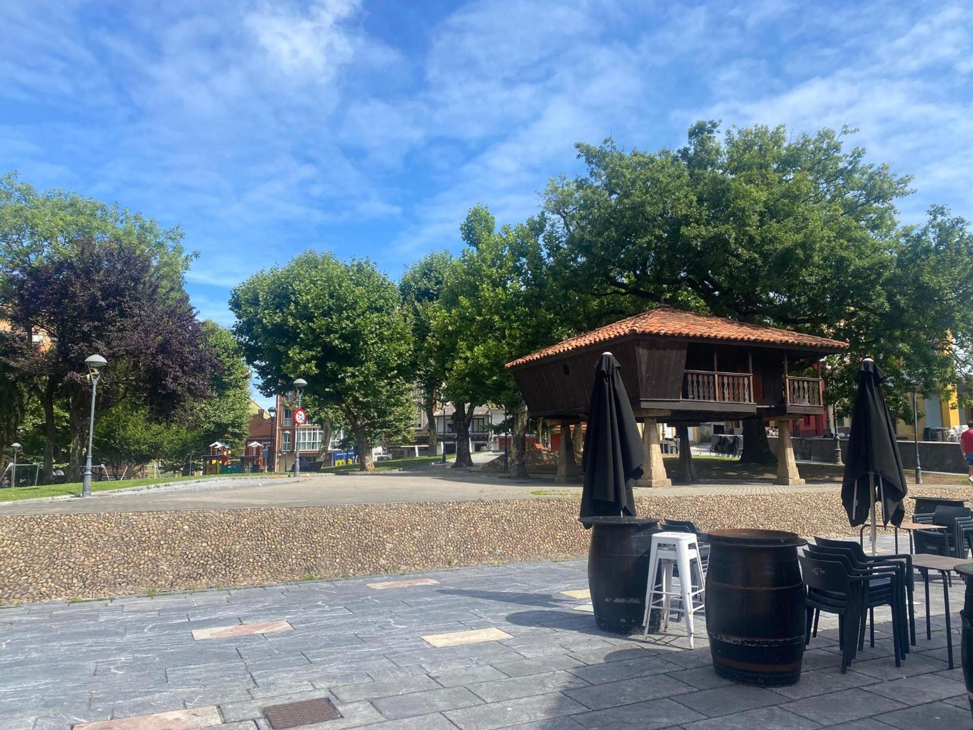 Piso Aviles Centro Parque Ferrera Ngoại thất bức ảnh